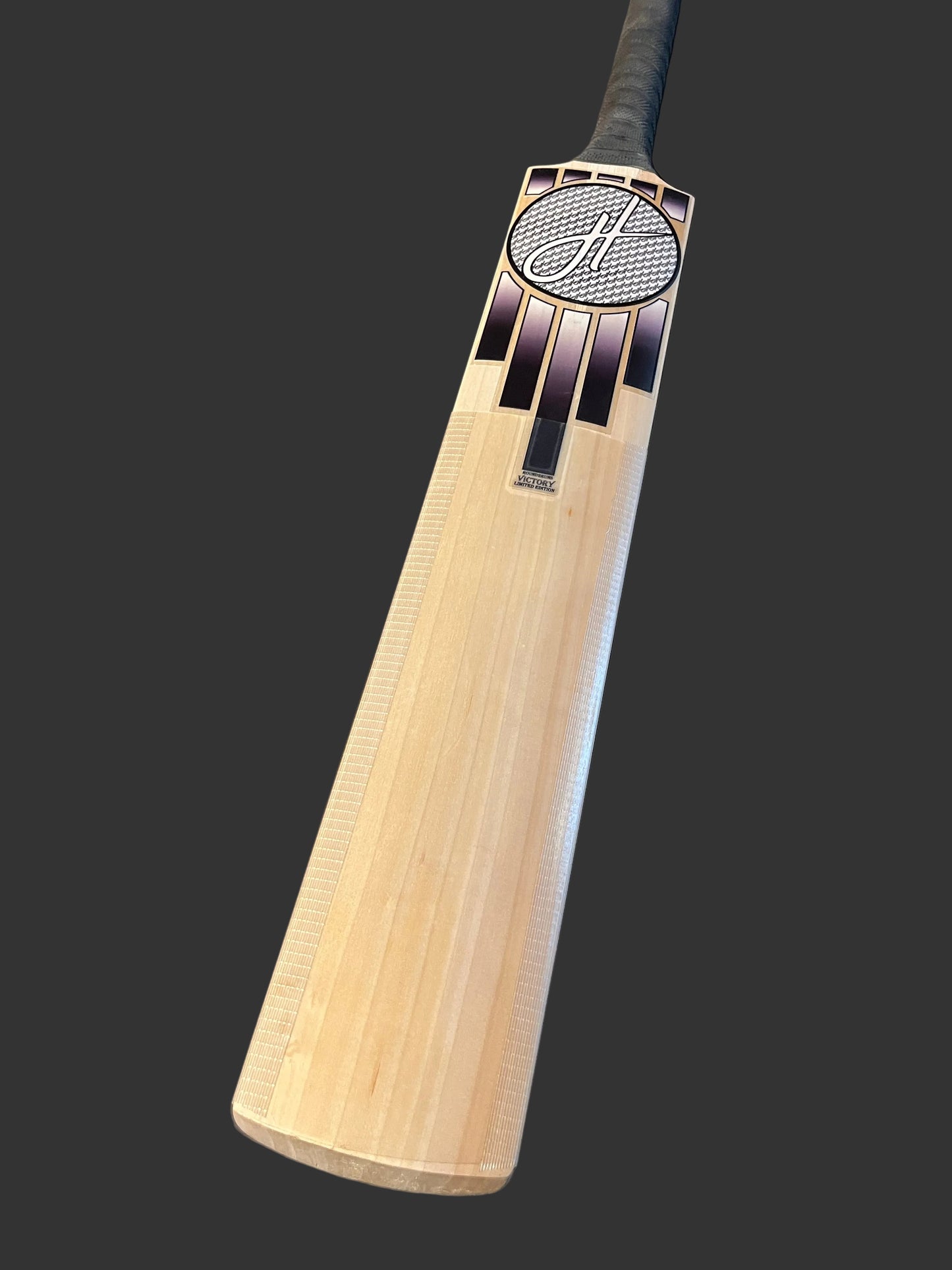 Holt Victory - Limited Edition